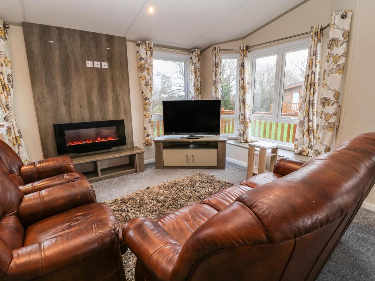 Braeburn Lodge Winkleigh Екстериор снимка